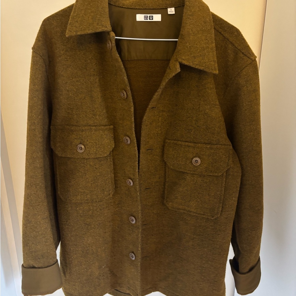 Uniqlo Green Shacket